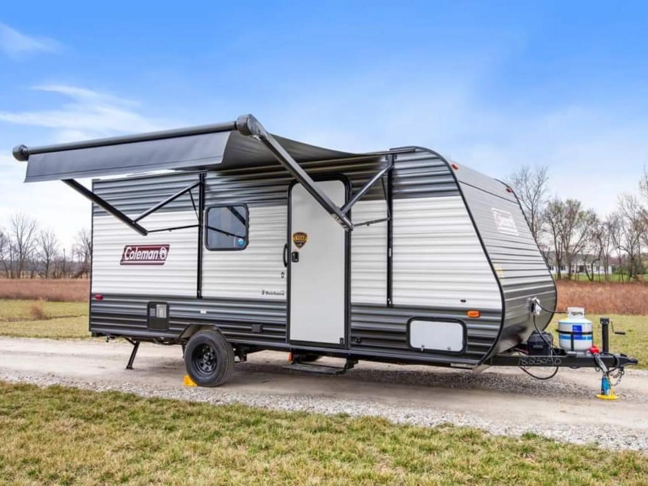 2023 Coleman Coleman Lantern LT 17b