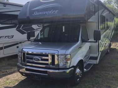 2017 Forest River Sunseeker 3050sf