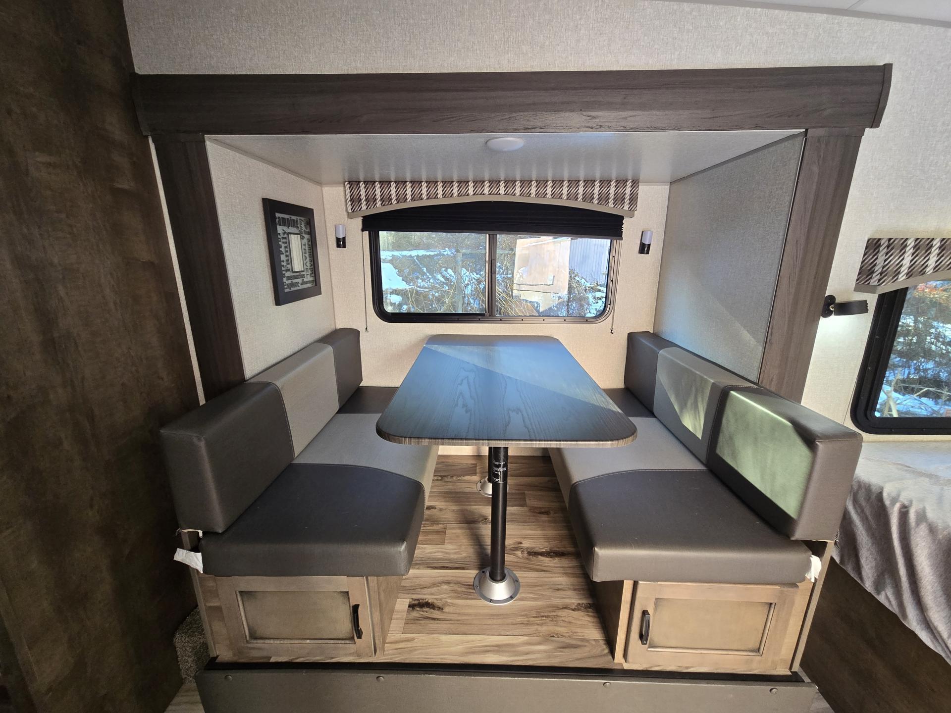 2022 Venture Sonic Lite 169vud