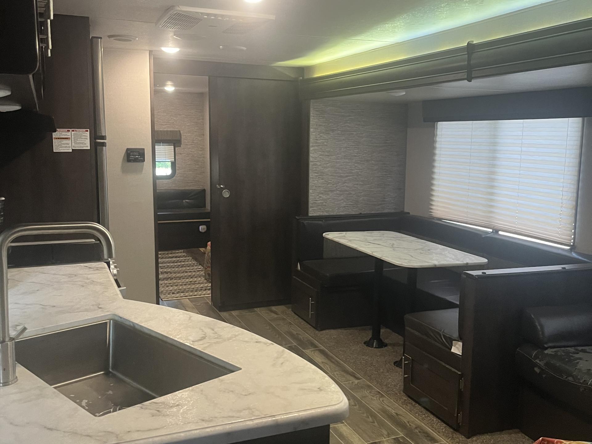 2019 K-Z Sportsmen LE 332bhkle