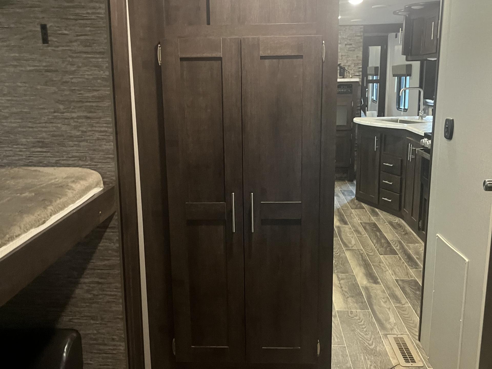 2019 K-Z Sportsmen LE 332bhkle