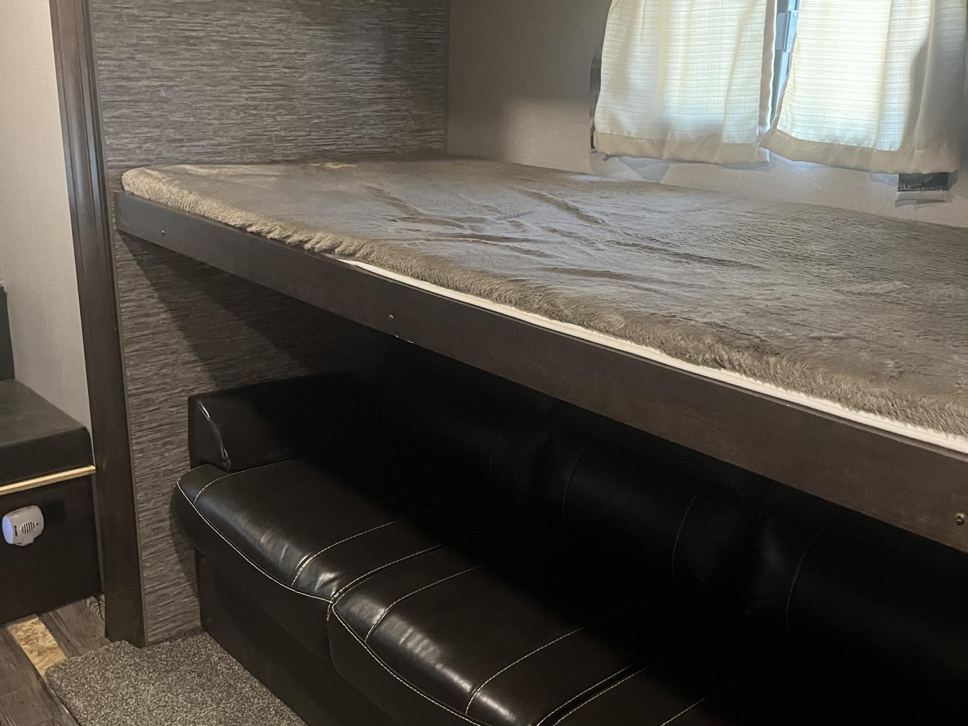 2019 K-Z Sportsmen LE 332bhkle