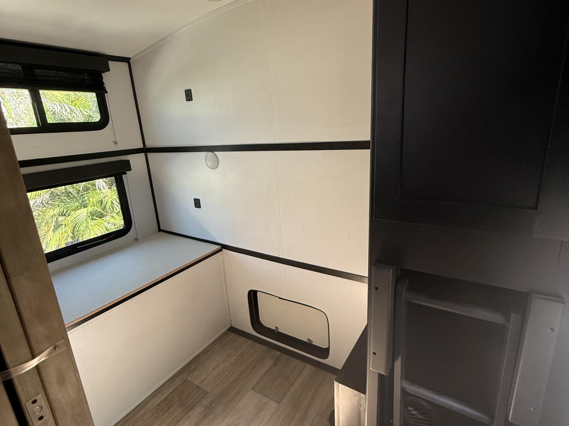 2022 Keystone Outback Ultra-Lite 291ubh