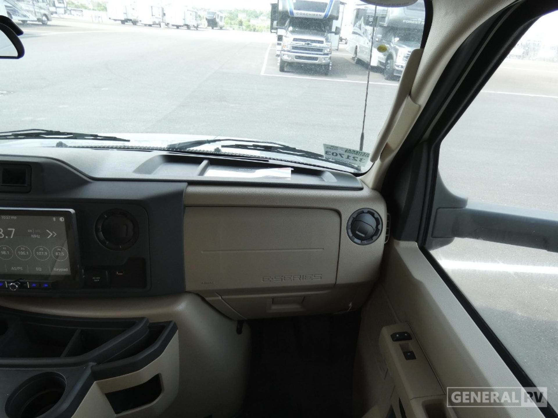 2025 Thor Motor Coach Pasadena SL31