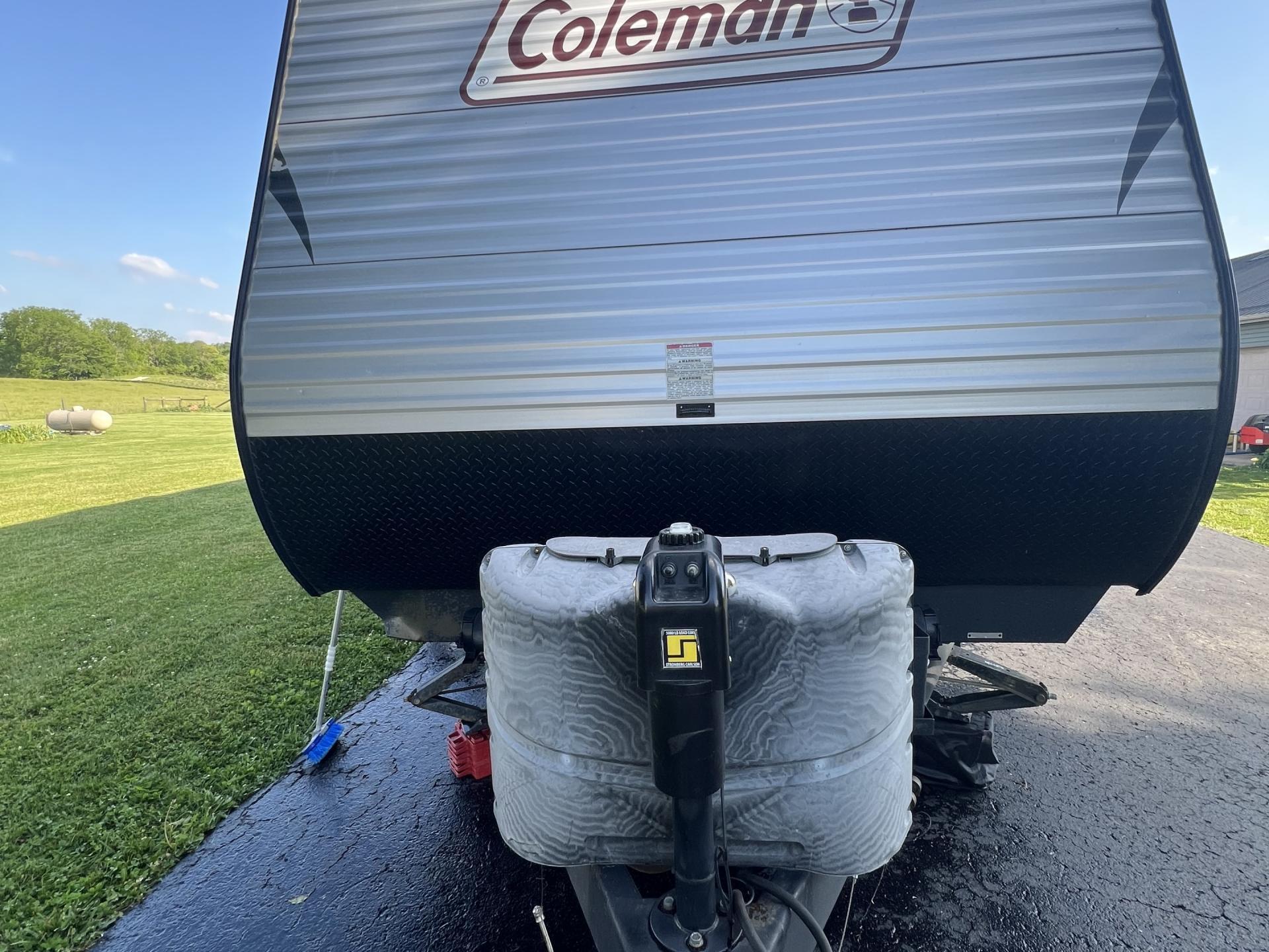 2016 Coleman Coleman Lantern 274BH