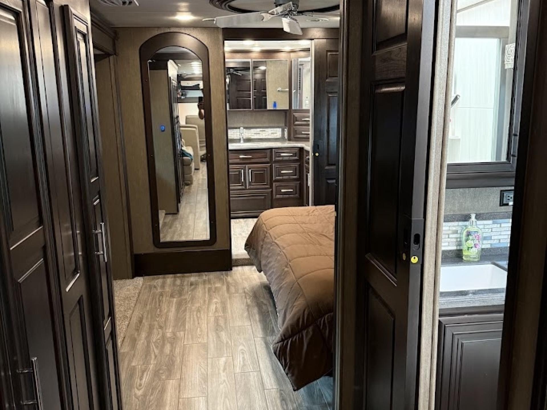2021 Forest River Berkshire XLT 45ca