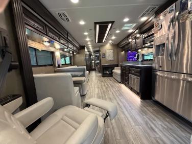 2021 Forest River Berkshire XLT 45ca