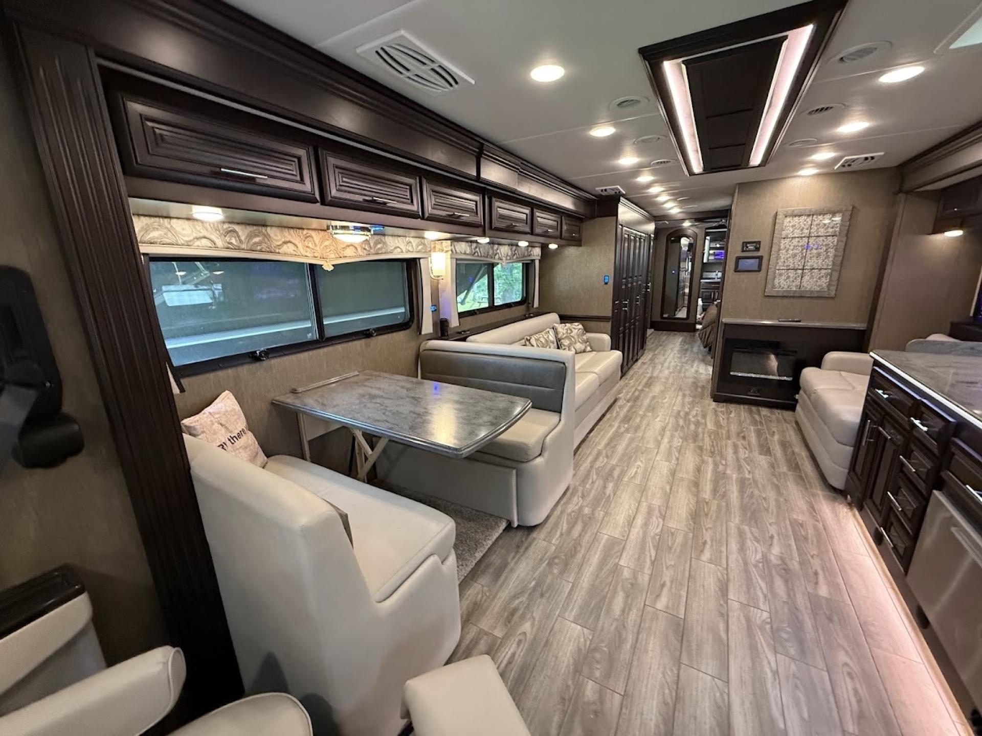 2021 Forest River Berkshire XLT 45ca