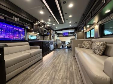 2021 Forest River Berkshire XLT 45ca