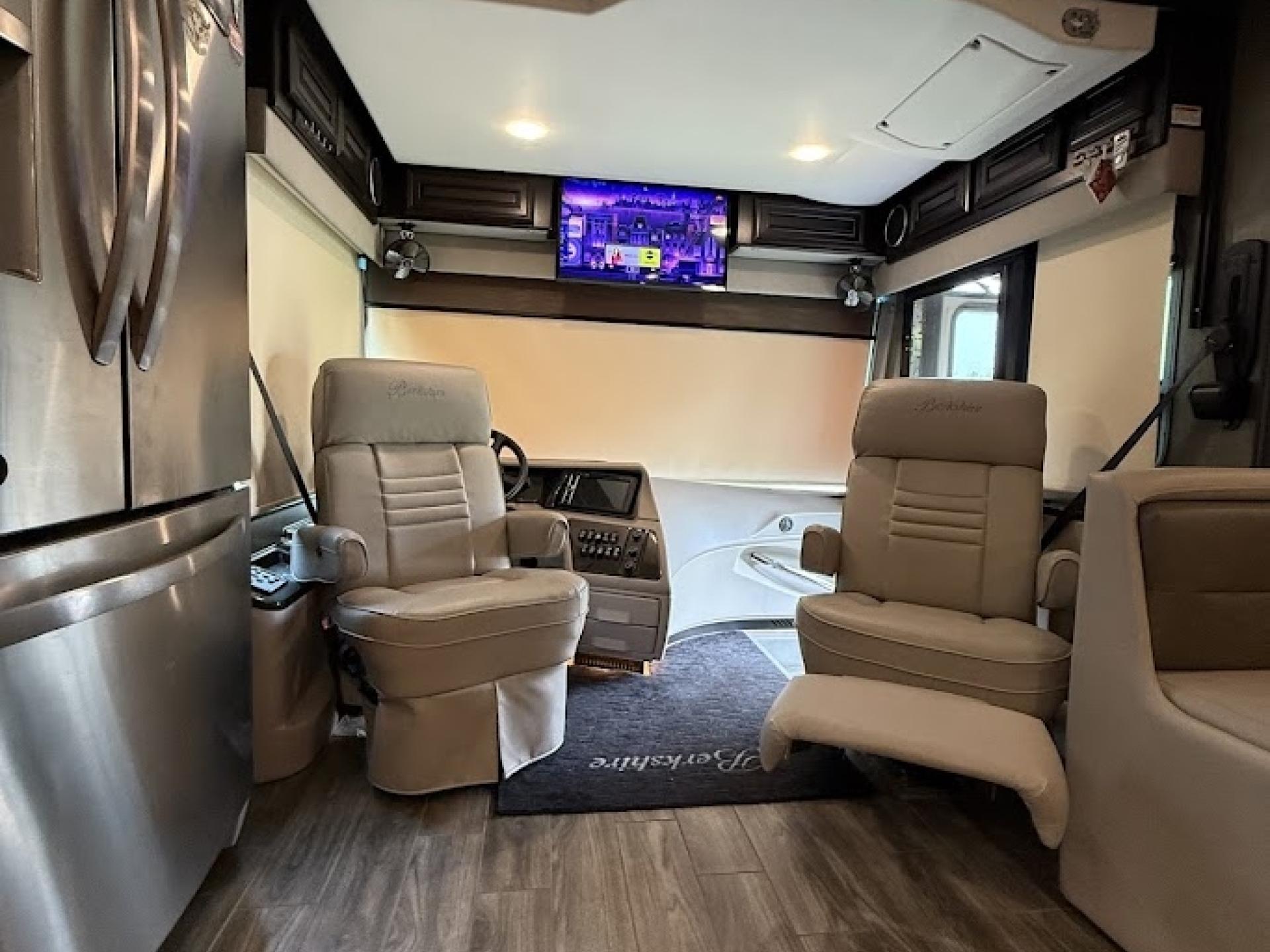2021 Forest River Berkshire XLT 45ca