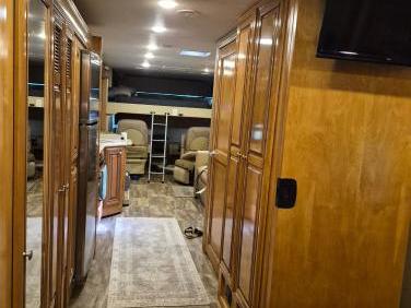 2016 Thor Motor Coach Palazzo 33.3