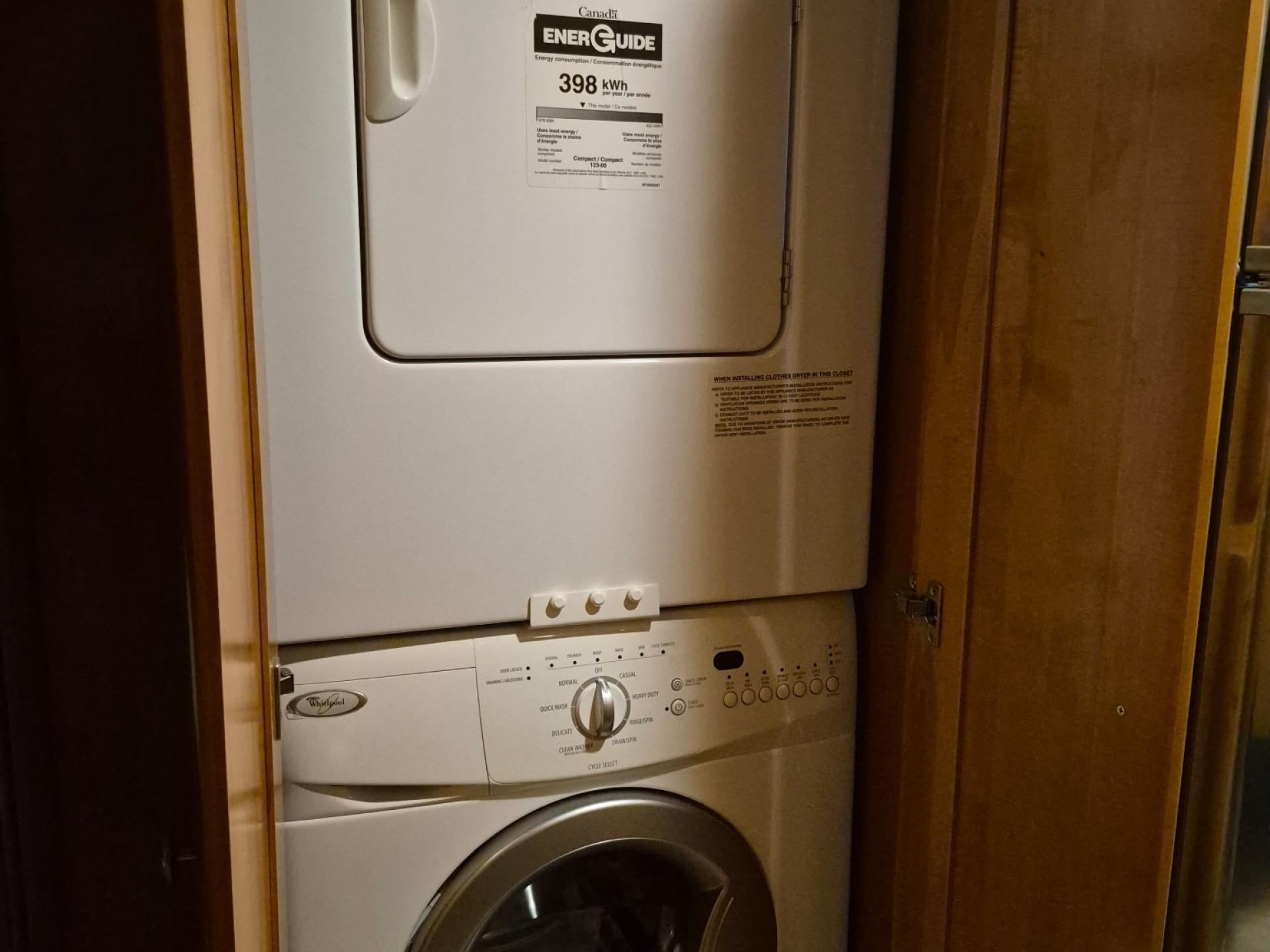 2016 Thor Motor Coach Palazzo 33.3