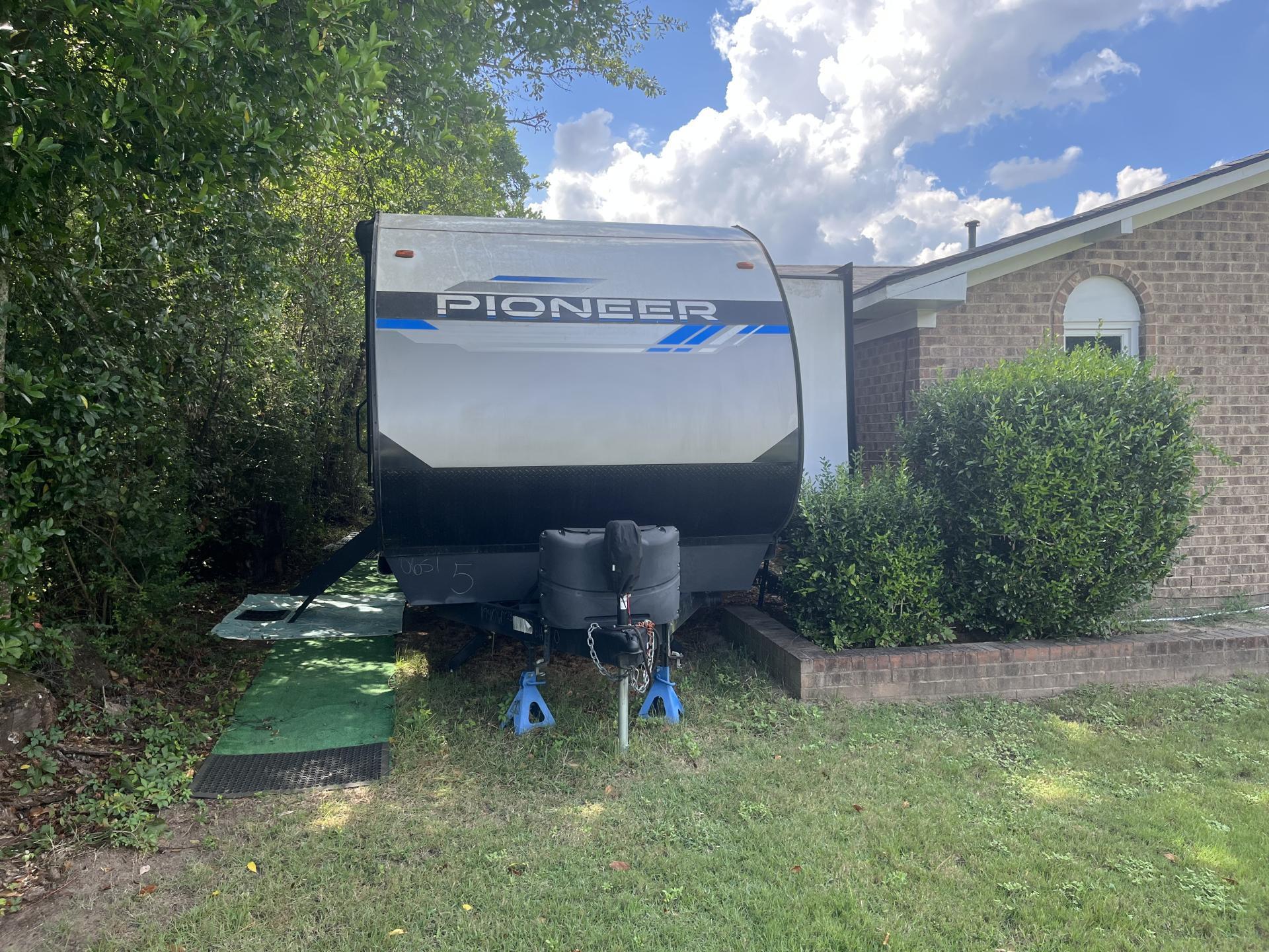 2023 Heartland Pioneer bh330