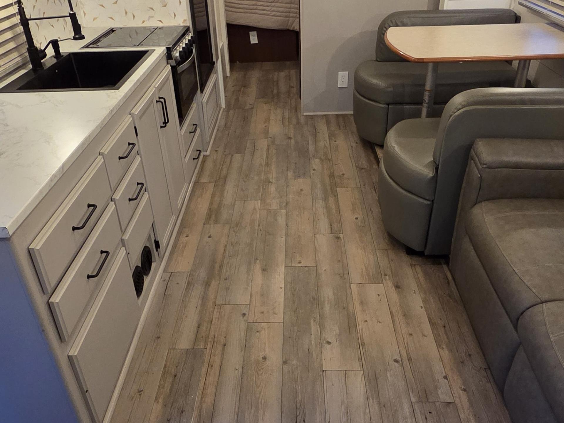 2014 Thor Motor Coach Freedom Elite 31L