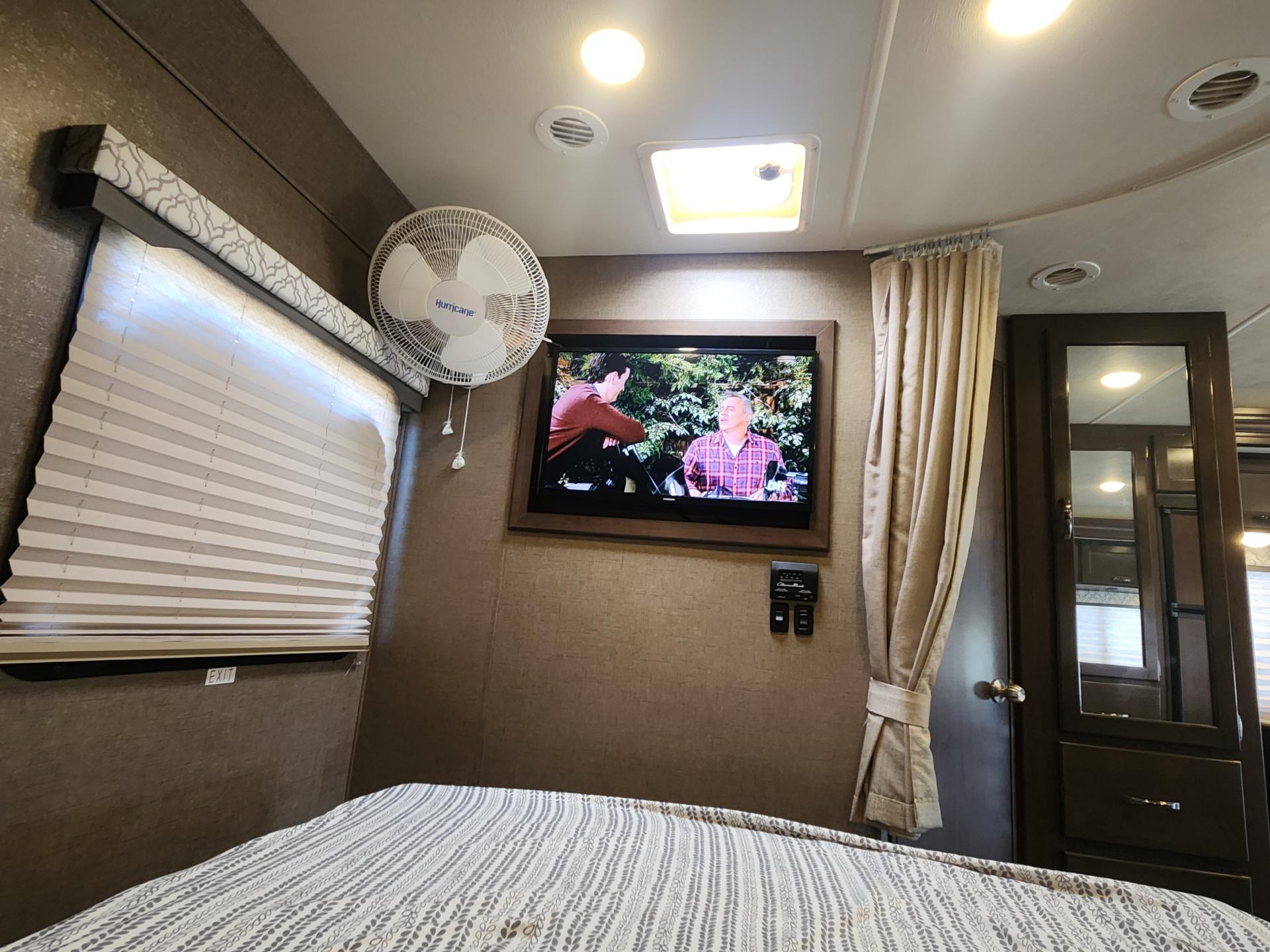 2019 Thor Motor Coach Freedom Elite 28fe