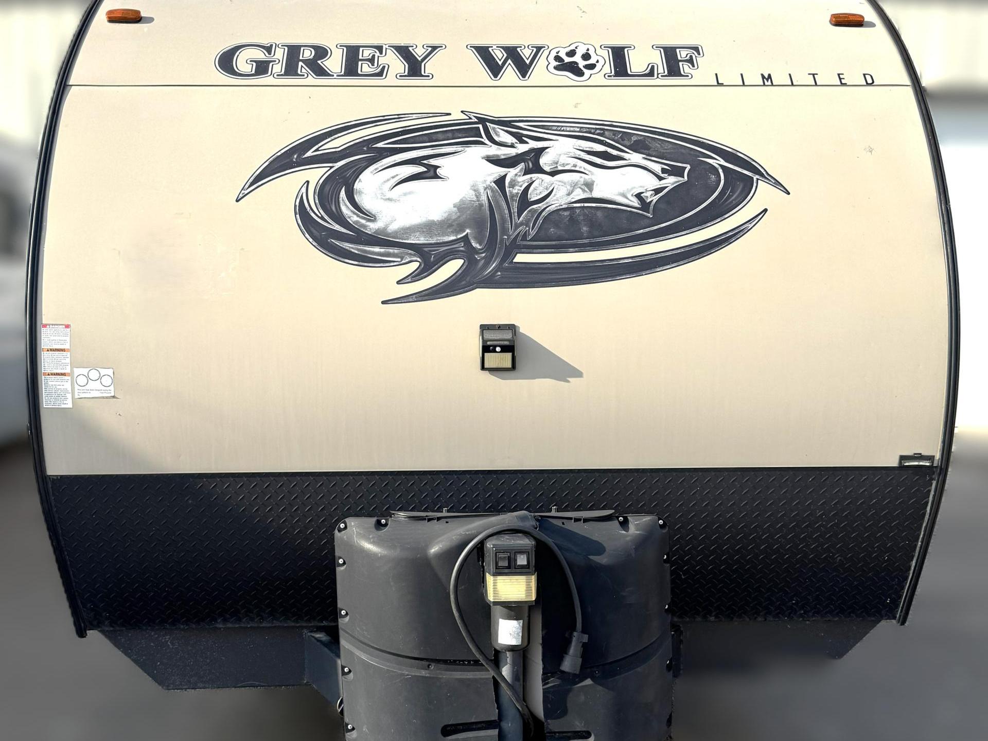 2017 Forest River Grey Wolf 27rr