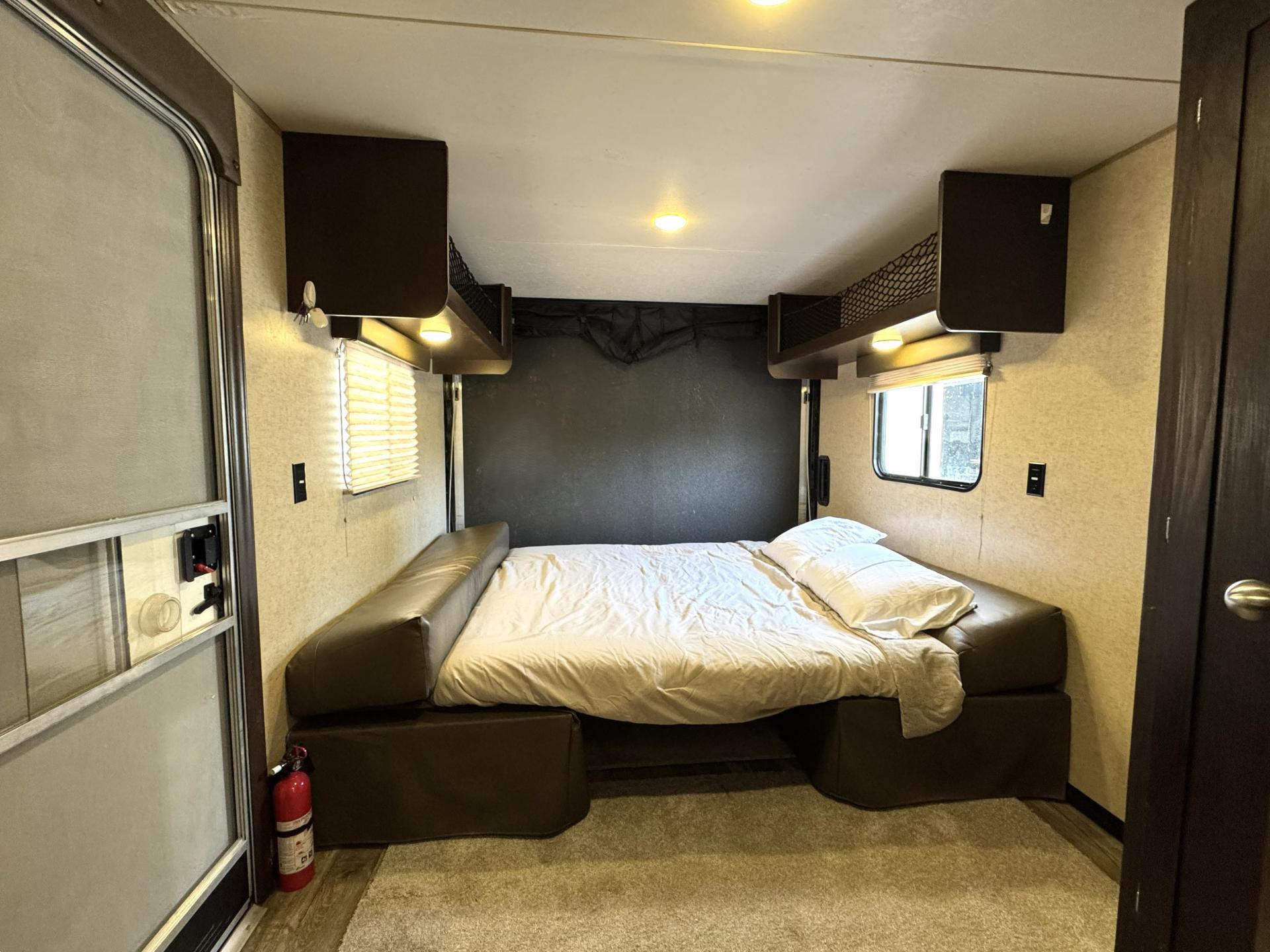 2017 Forest River Grey Wolf 27rr