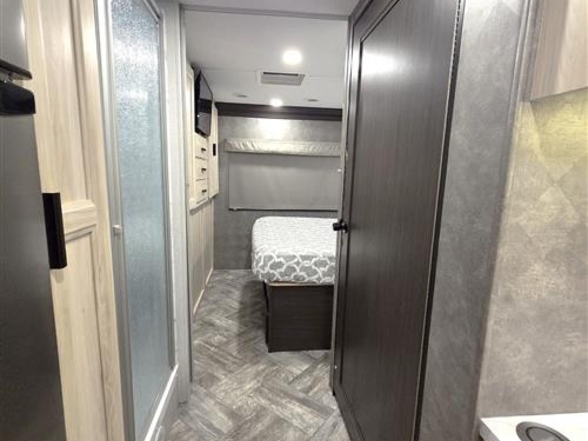 2022 Forest River Sunseeker 2860dsc
