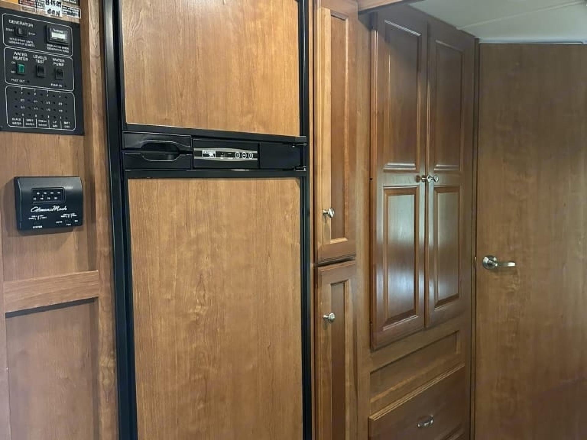 2018 Winnebago Vista 27PE