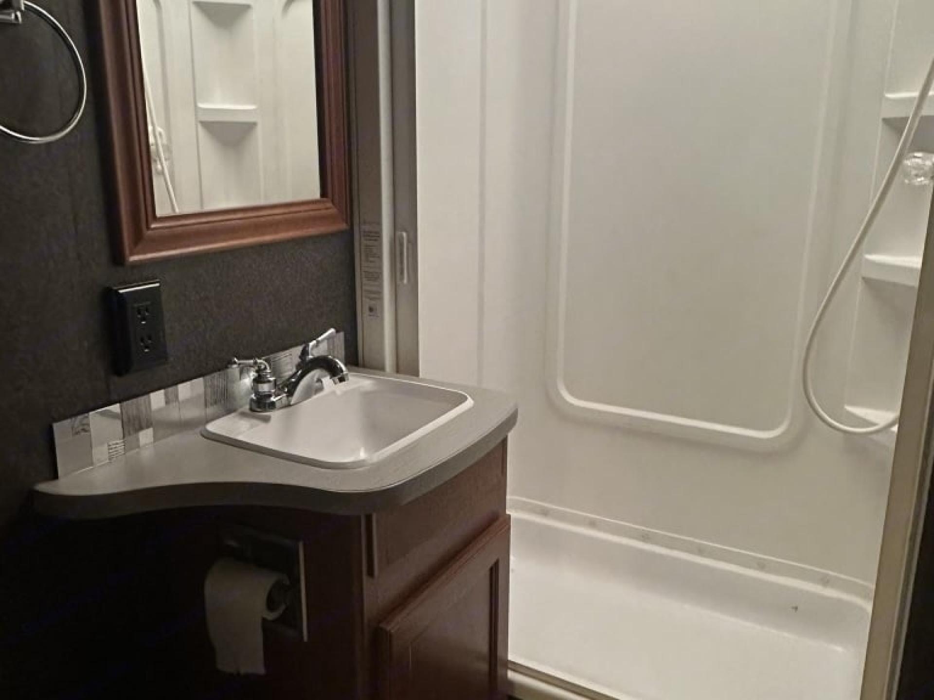 2018 Winnebago Vista 27PE
