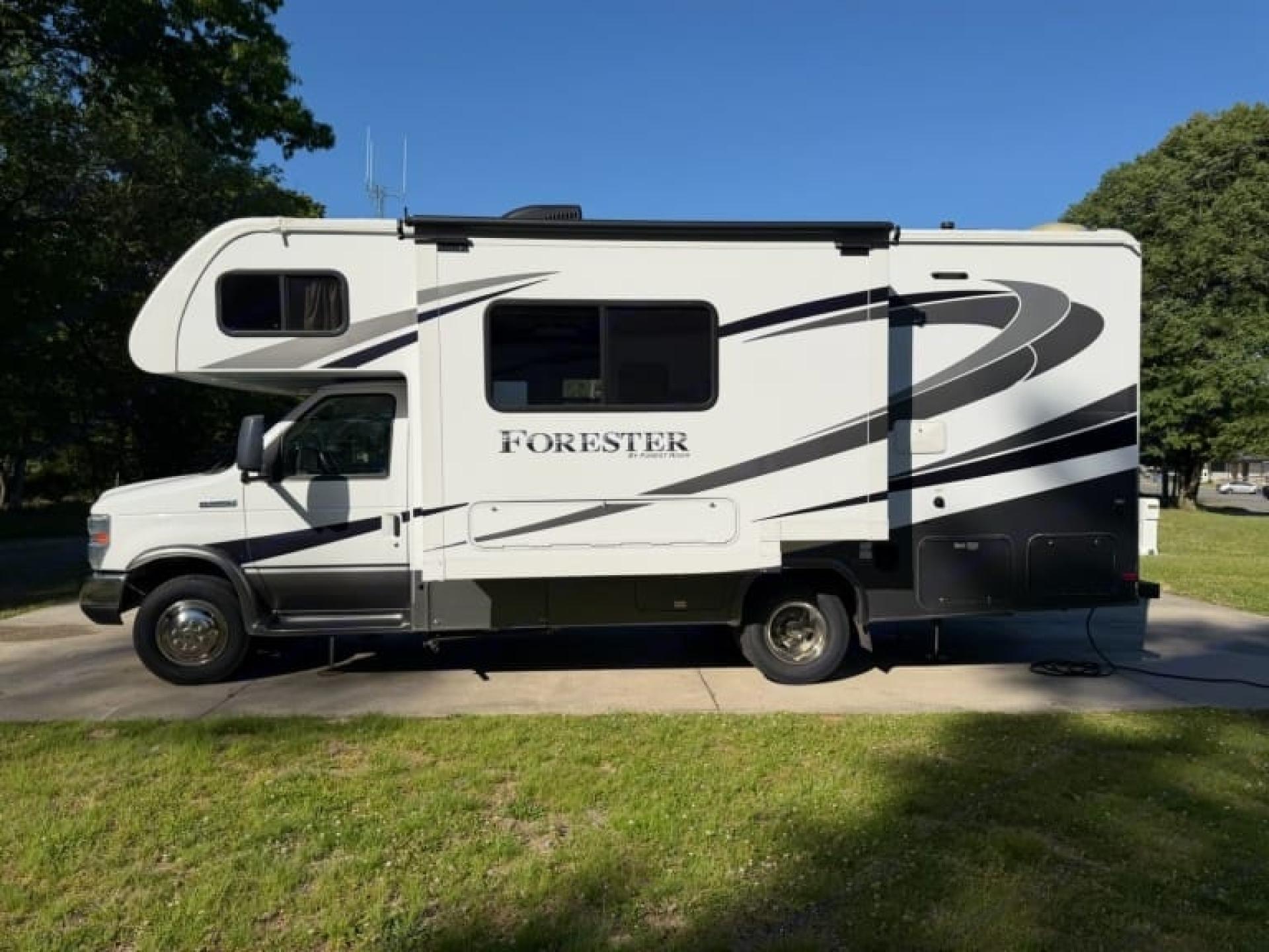 2017 Forest River Forester 2291SC