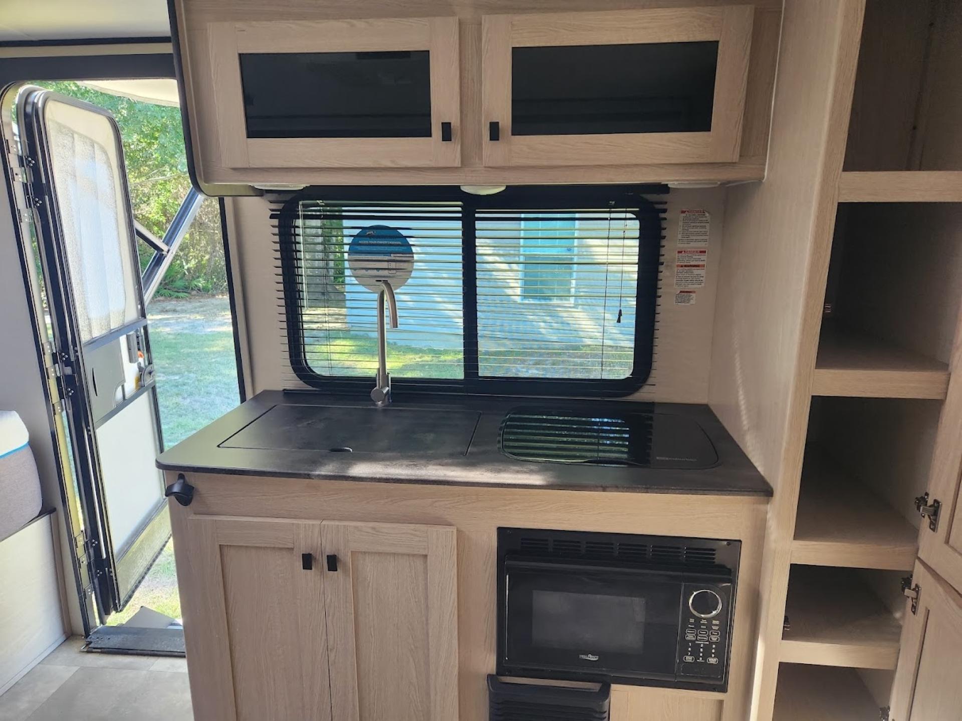 2023 Coachmen Apex Nano 194bhs