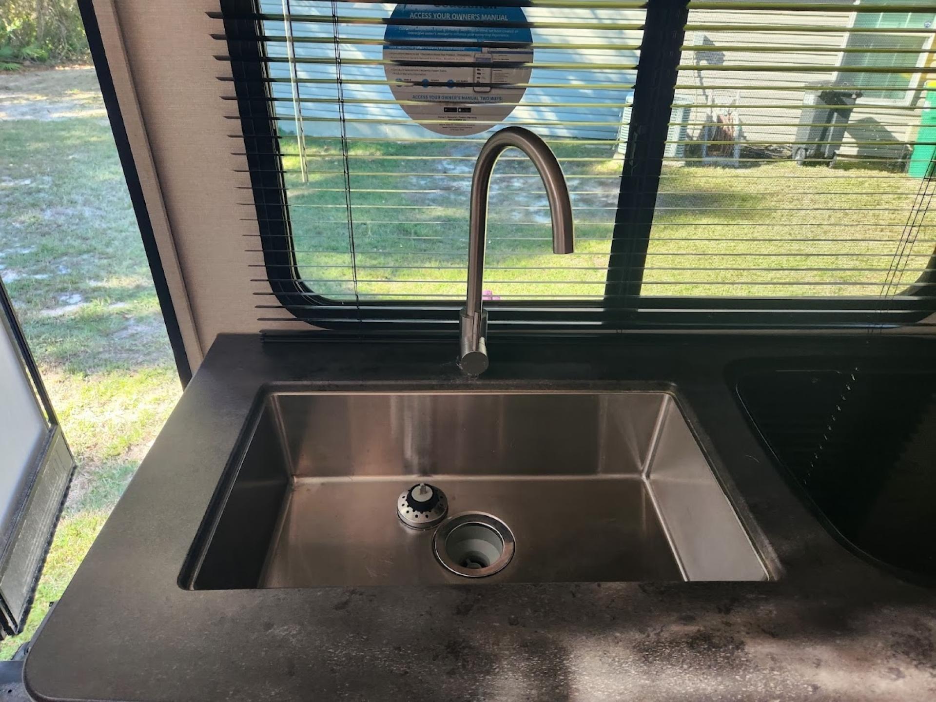 2023 Coachmen Apex Nano 194bhs