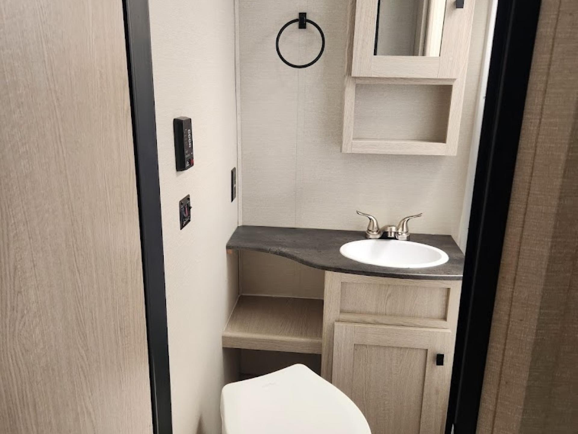 2023 Coachmen Apex Nano 194bhs