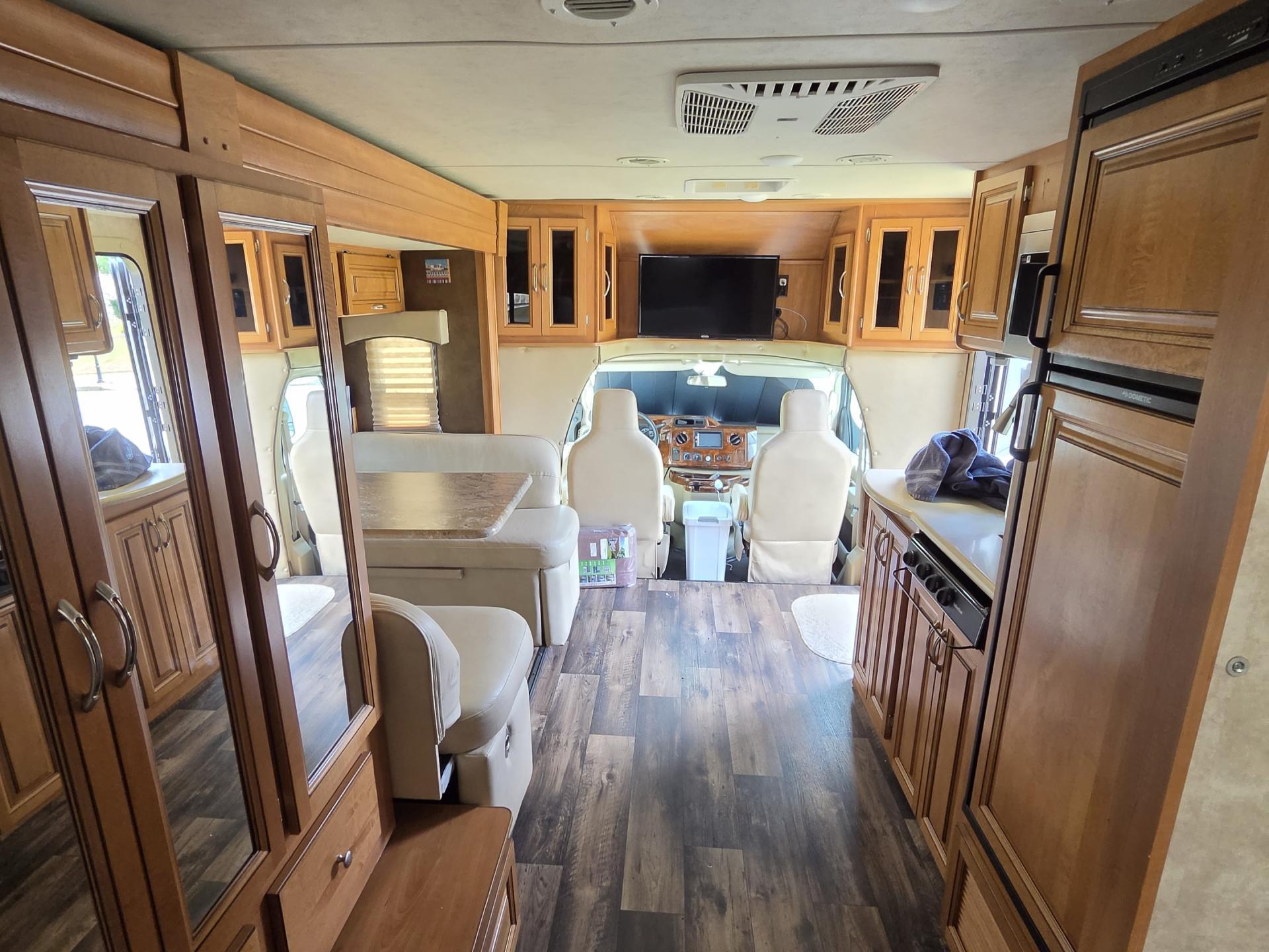 2017 Nexus RV Viper 25v