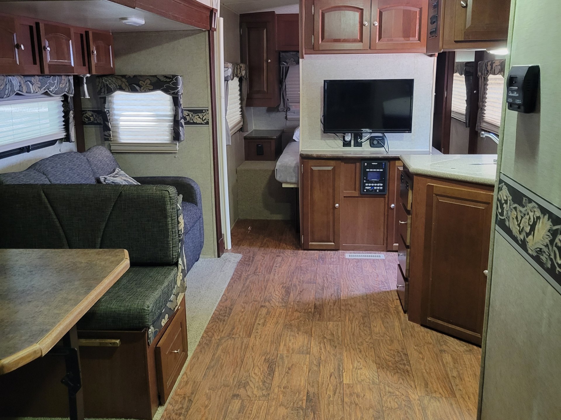 2015 FOREST RIVER ROCKWOOD ULTRA LITE 2905SS