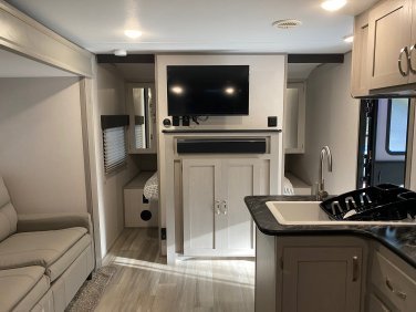 2022 Forrest River  Tracer  26LE