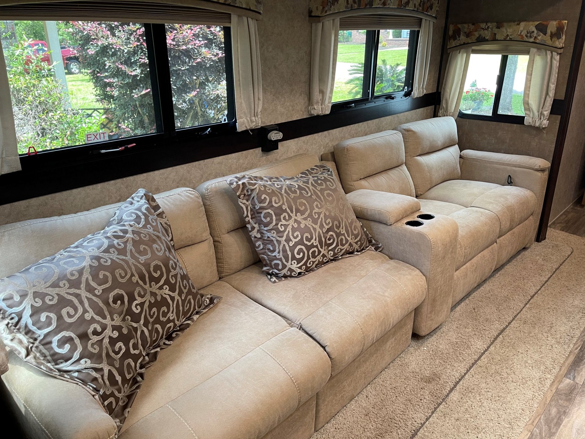 2017 JAYCO WHITE HAWK 30RDS