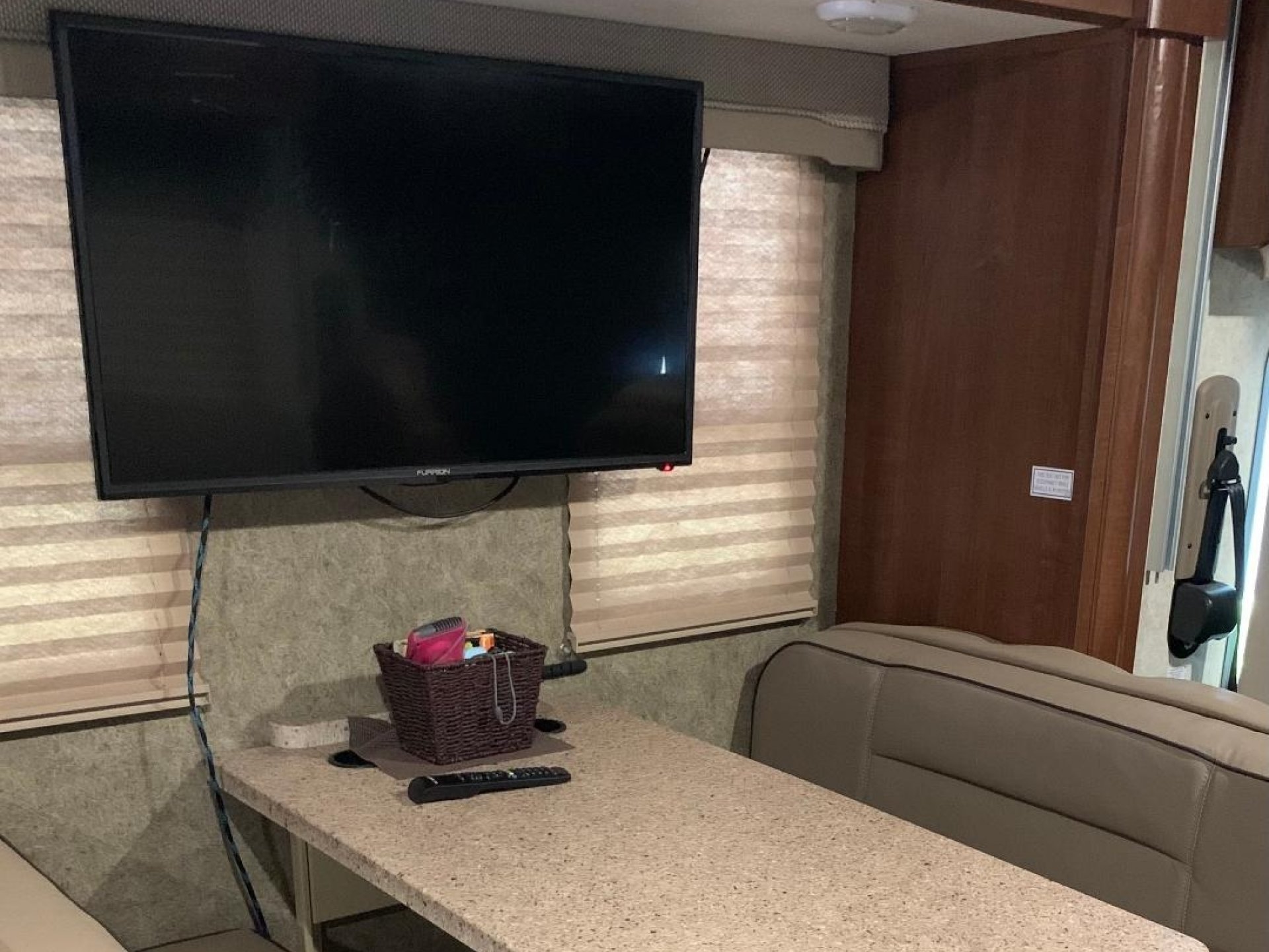 2017 FOREST RIVER GEORGETOWN 3 SERIES 31B3