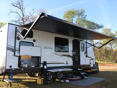 2021 Alta Trailer EastToWest Alt2100MBH-W