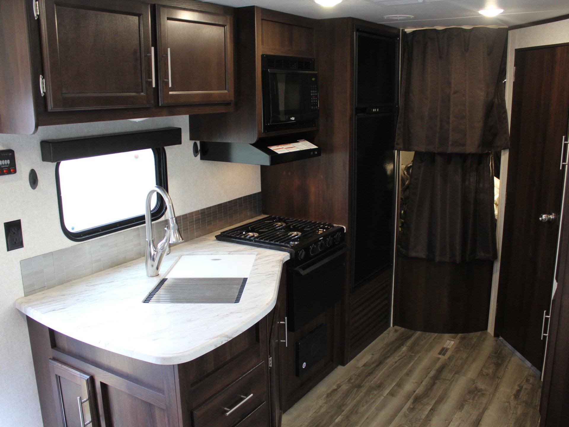 2019 Jayco JAY FEATHER SLX Jay Flight SLX Rocky Mountain Edition