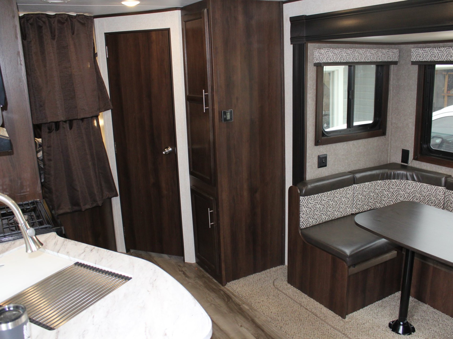 2019 Jayco JAY FEATHER SLX Jay Flight SLX Rocky Mountain Edition