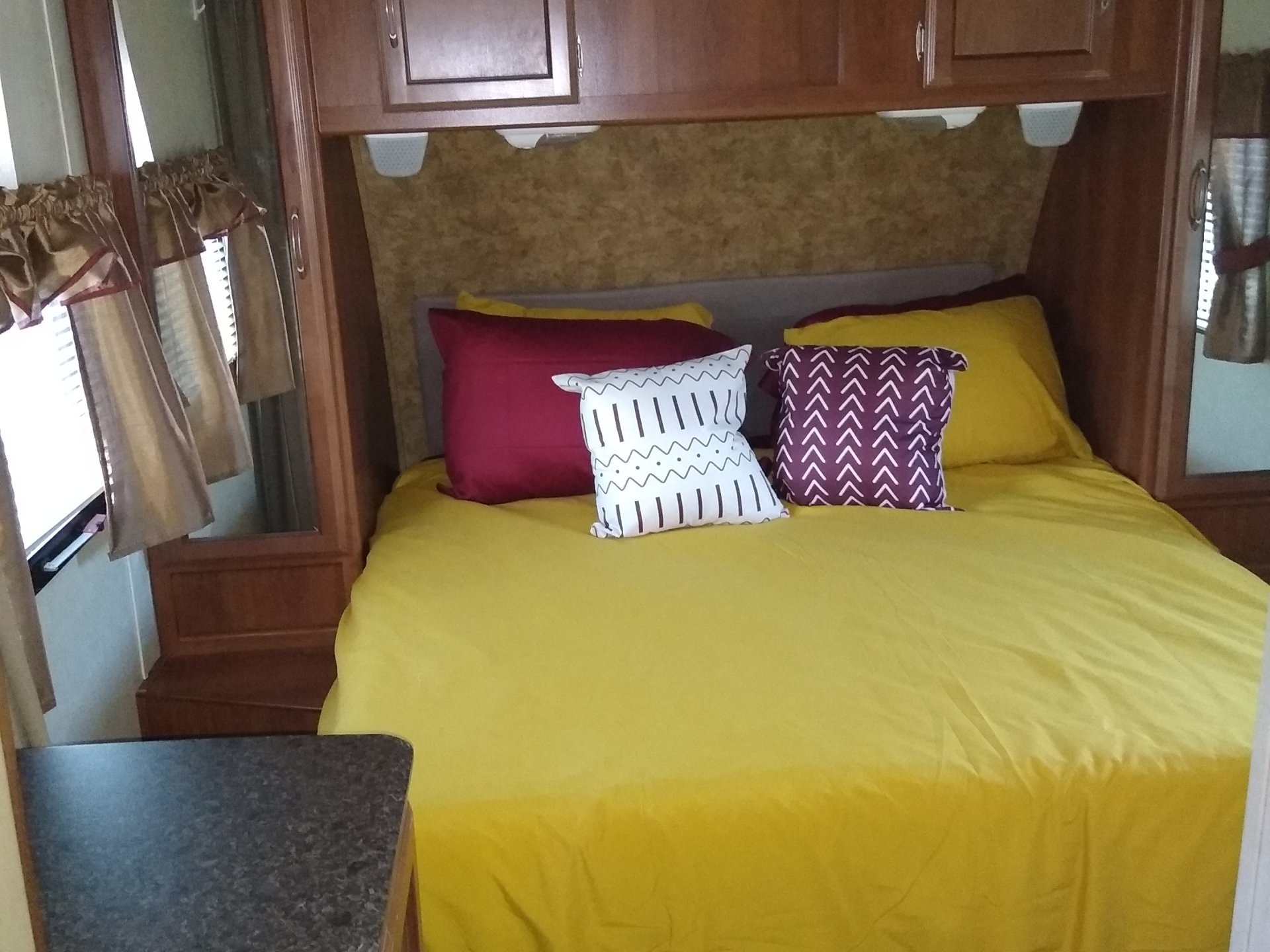 2014 COACHMEN FREEDOM EXPRESS 246RKS