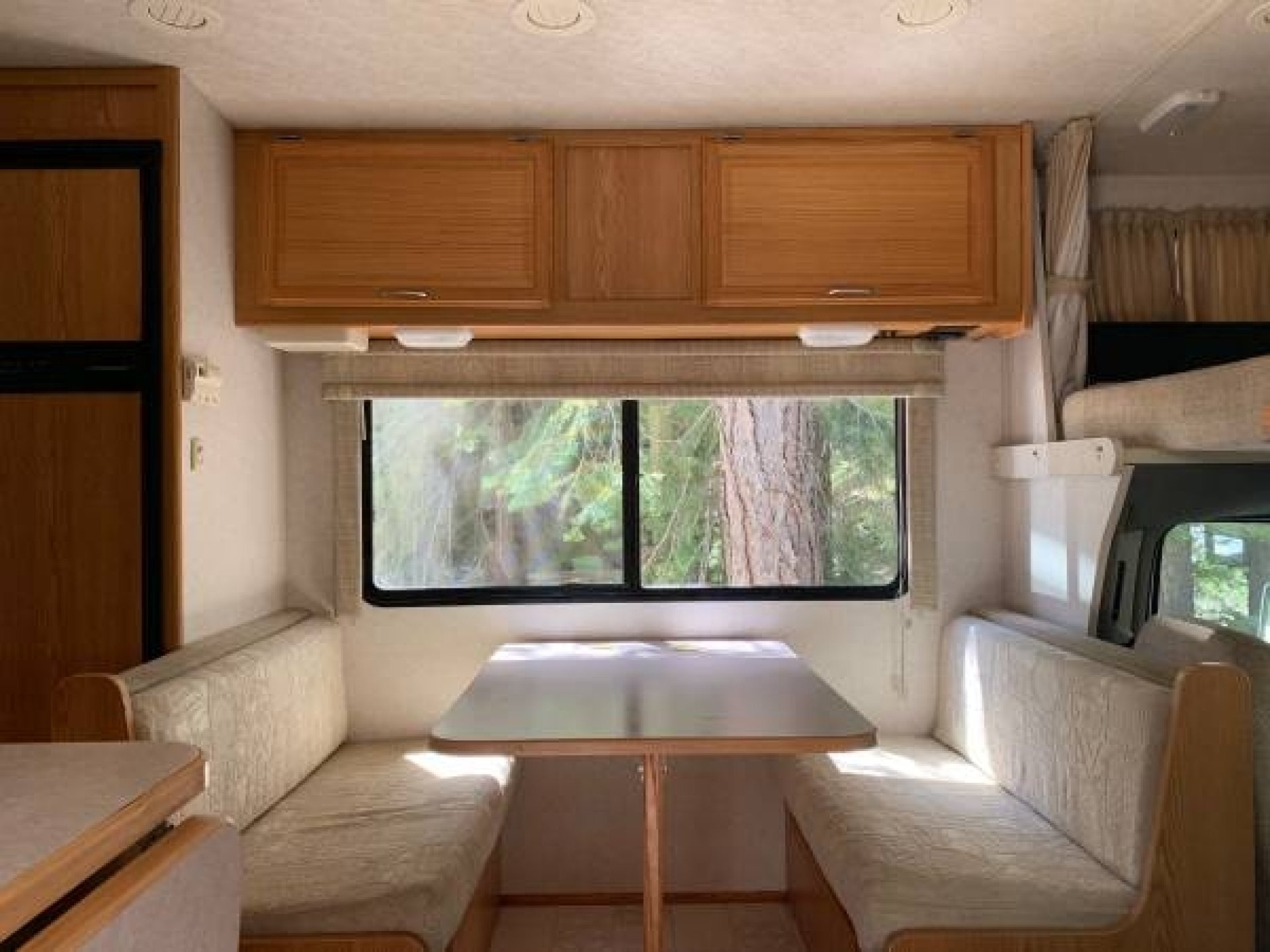 2005 WINNEBAGO Chalet 24VR Good Sam RV Rentals