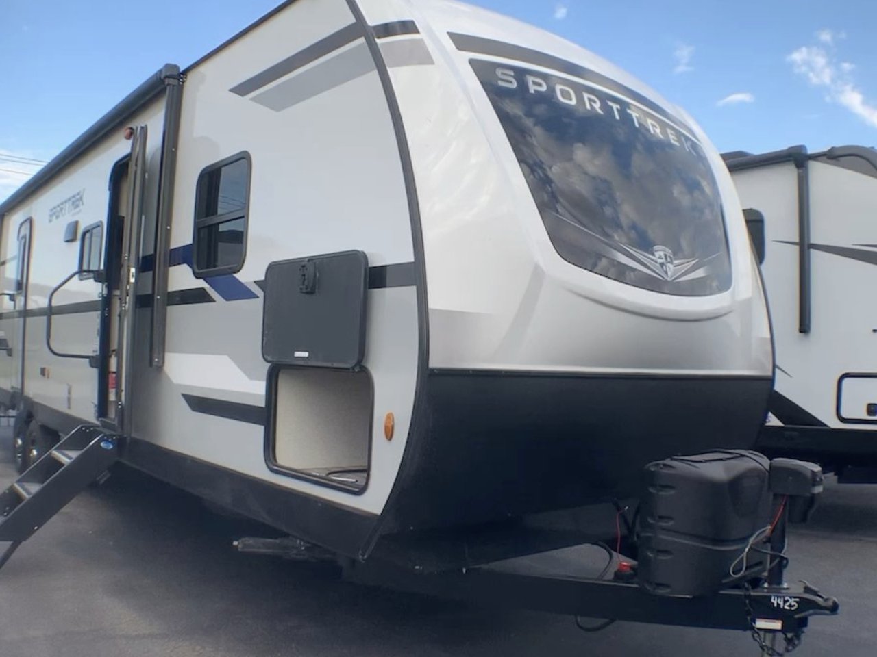 2022 VENTURE SPORTTREK 332VBH