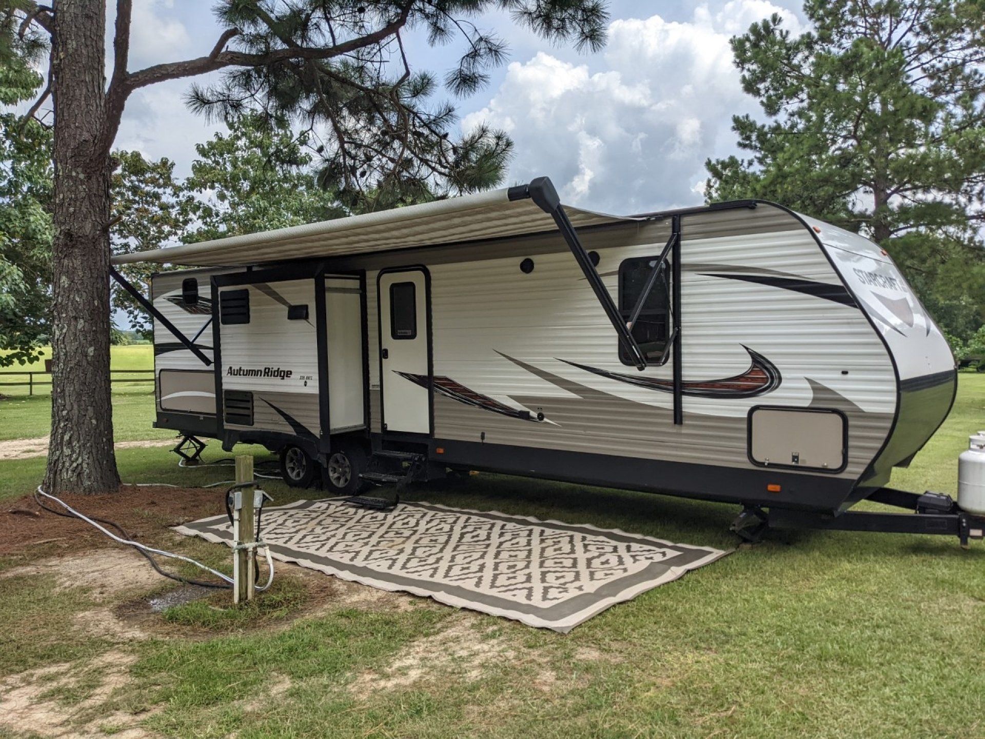 2018 STARCRAFT AUTUMN RIDGE 339BHTS