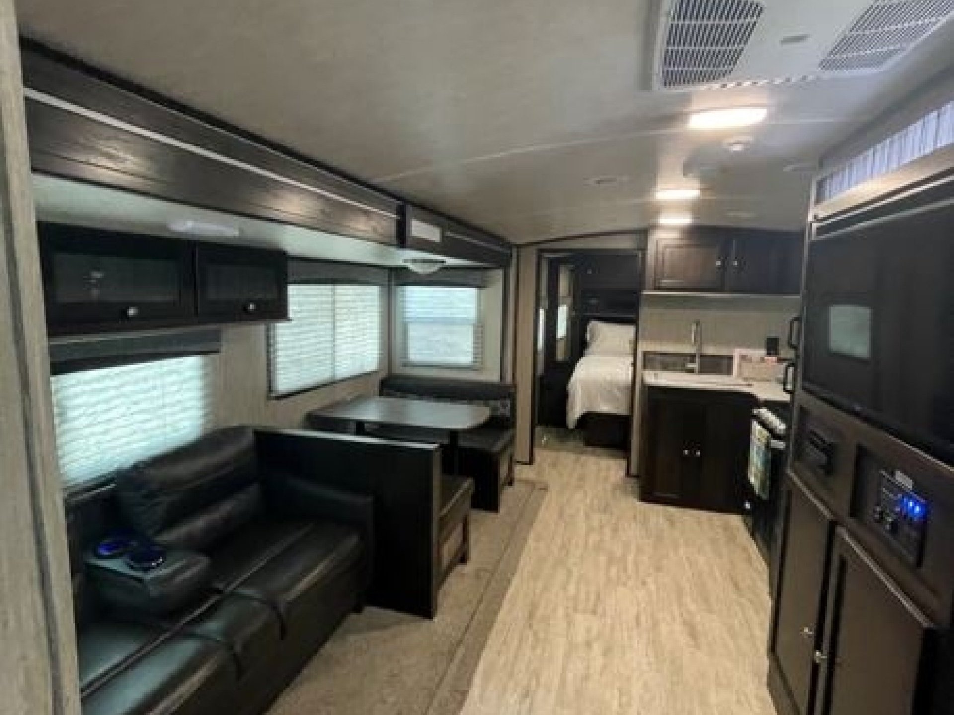 2018 Cruiser SHADOW CRUISER 277BHS
