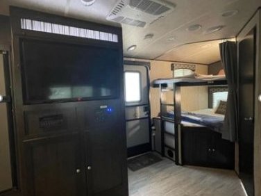 2018 Cruiser SHADOW CRUISER 277BHS