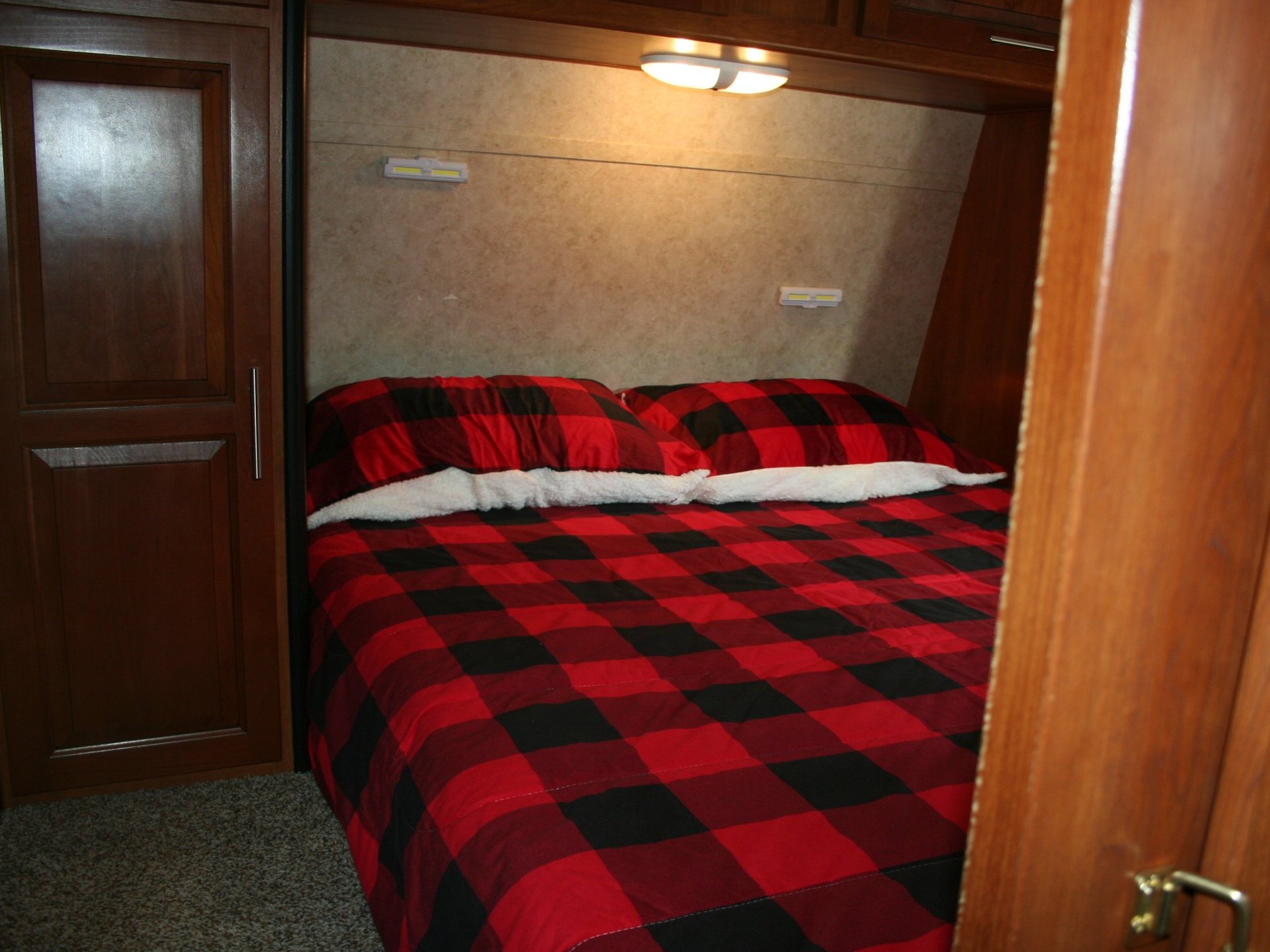 2012 KEYSTONE FUZION 300