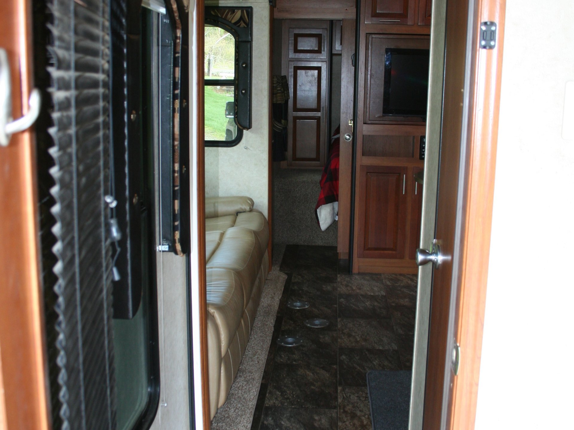 2012 KEYSTONE FUZION 300