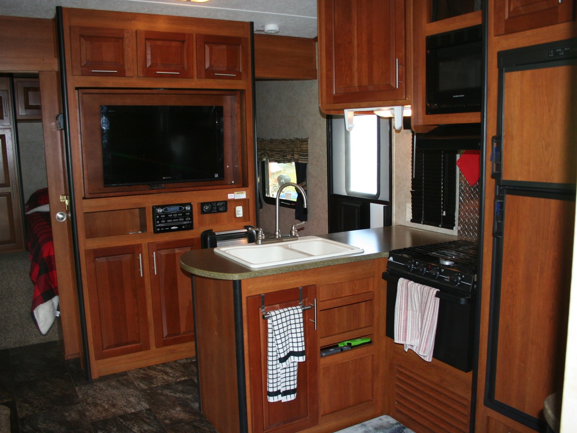 2012 KEYSTONE FUZION 300