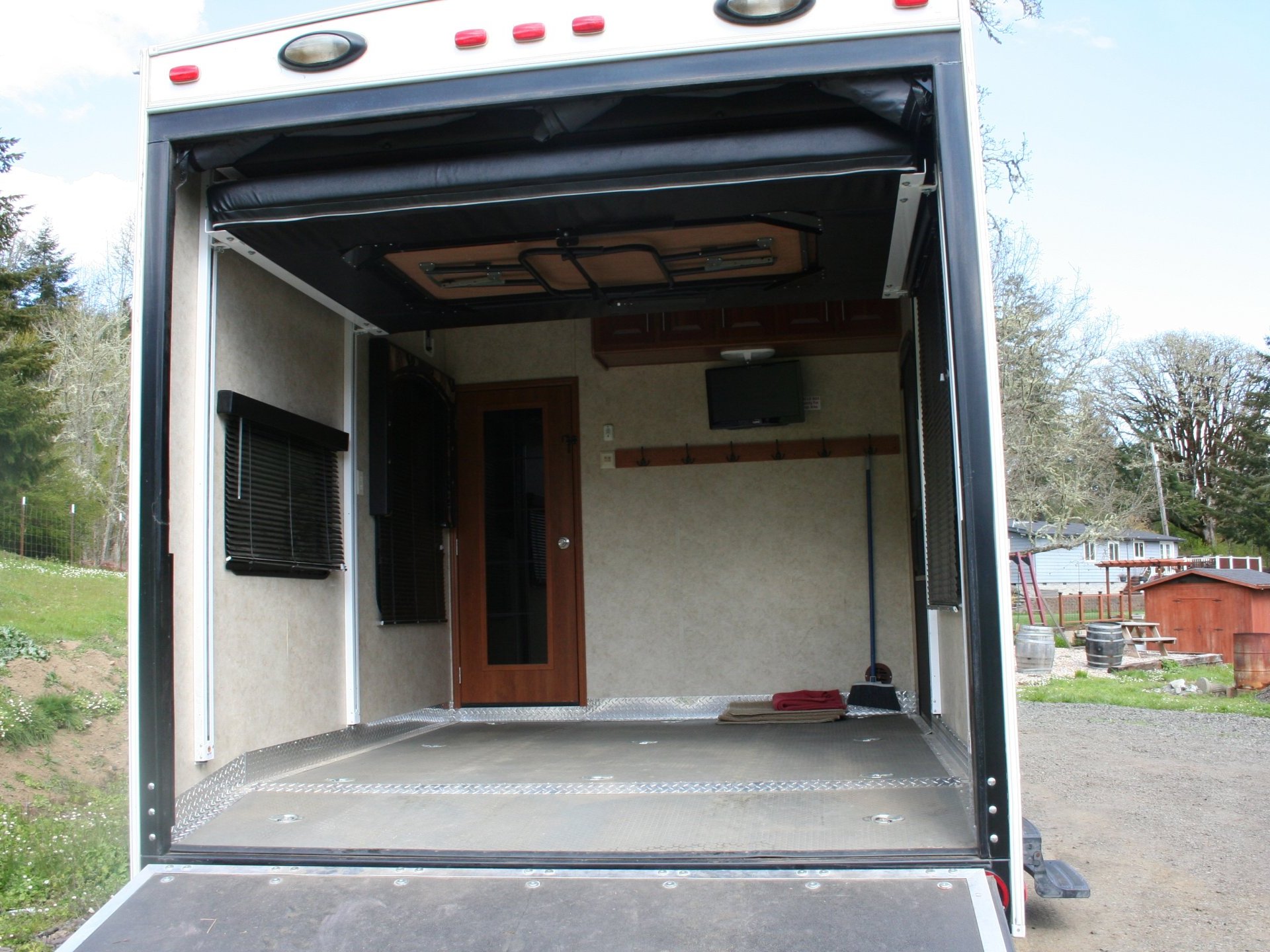 2012 KEYSTONE FUZION 300