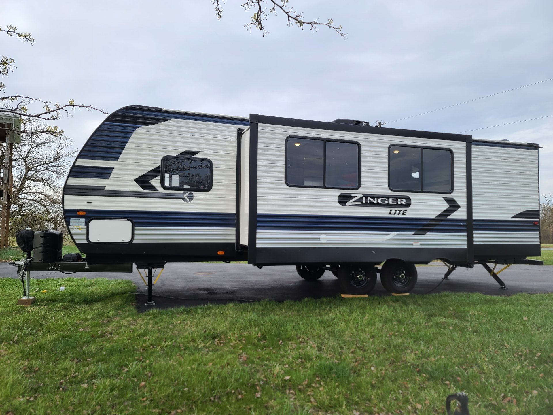 2022 CROSSROADS ZINGER 280BH