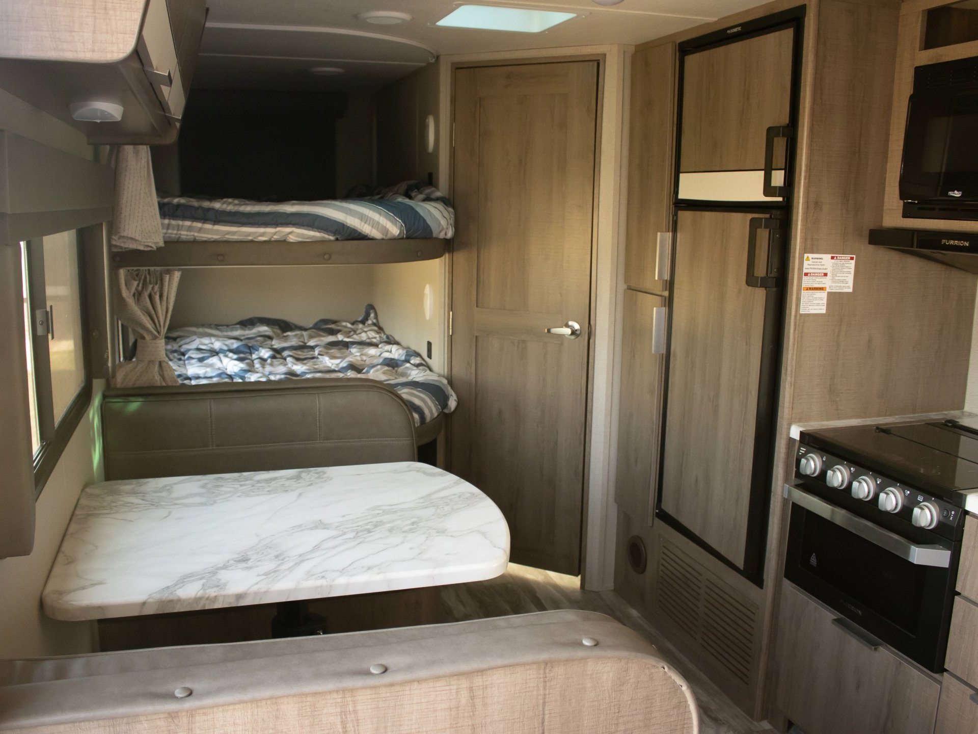 2021 GRAND DESIGN IMAGINE XLS 21BHE