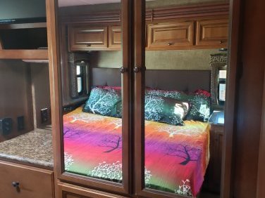 2015 THOR MOTOR COACH Windsport 27K