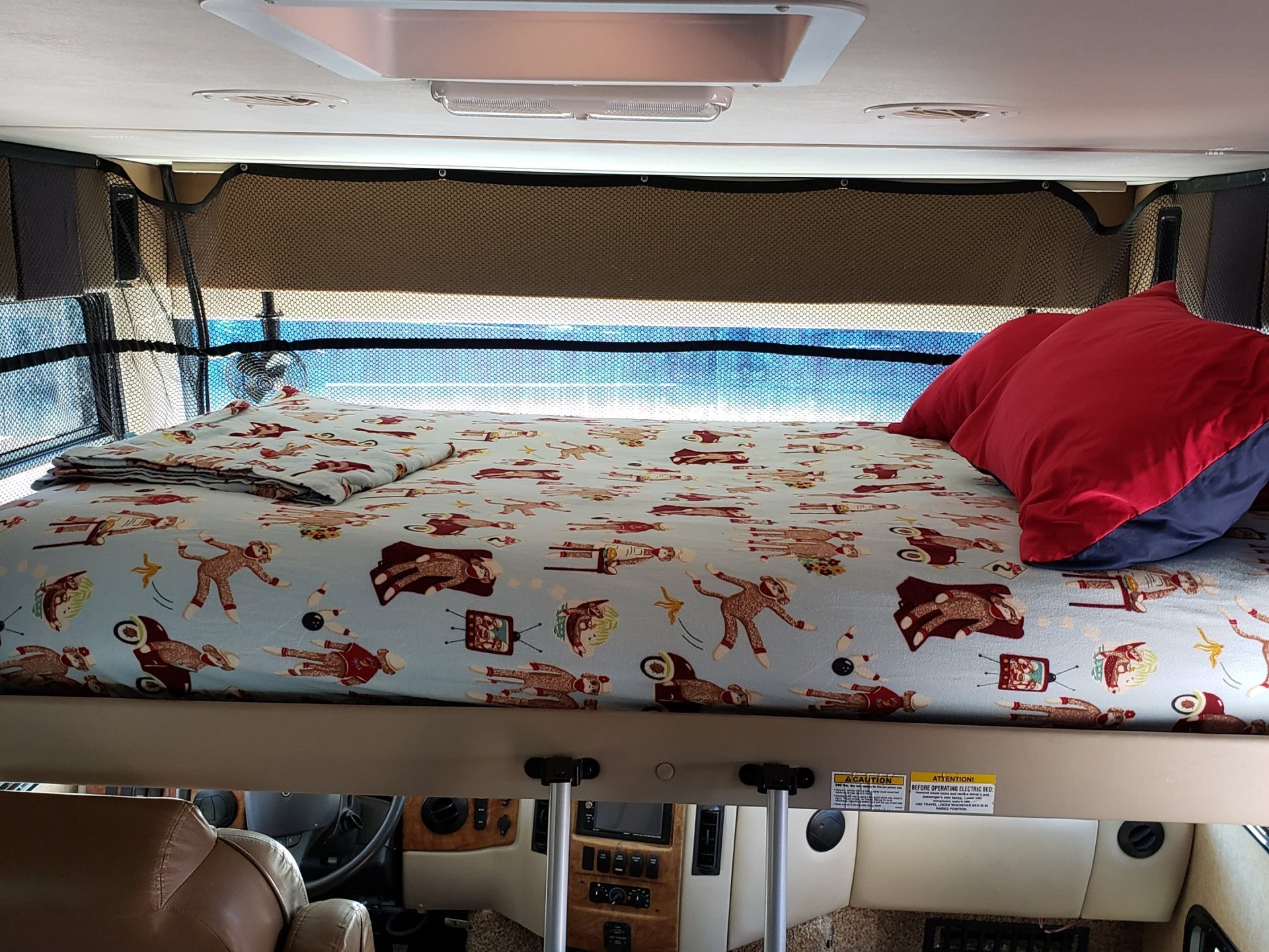 2015 THOR MOTOR COACH Windsport 27K